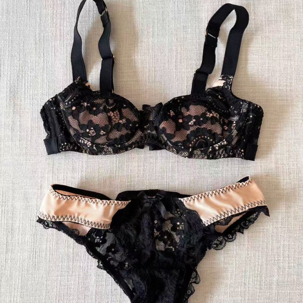 Rare New Agent Provocateur Matilda Black/Nude Satin 2PC Set Bra 32B Brief SZ 1